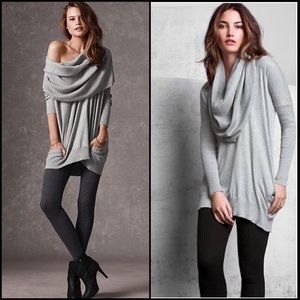 VICTORIA’S SECRET A Kiss of Cashmere - The Multi-Way
Sweater